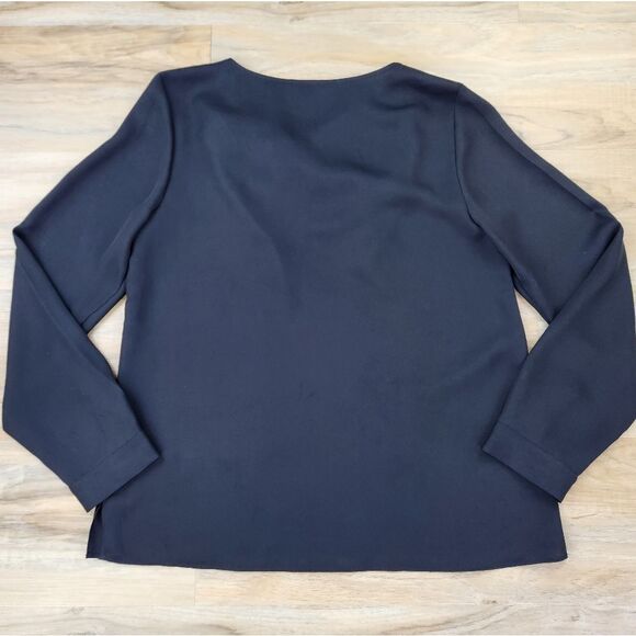 🔹️Talbots Black Cowl Neck Blouse Size 6 - Picture 2 of 8